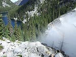 A look at the water spray and Nada Lake down below.